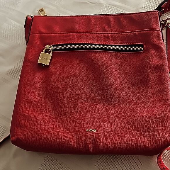 HOST PICK🥳 Aldo Women's Faux Leather CrossBody Shoulder Bag 10×11" Red - Picture 13 of 16